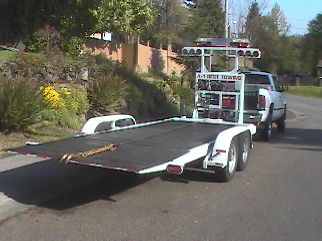 New tilt car trailer for towing